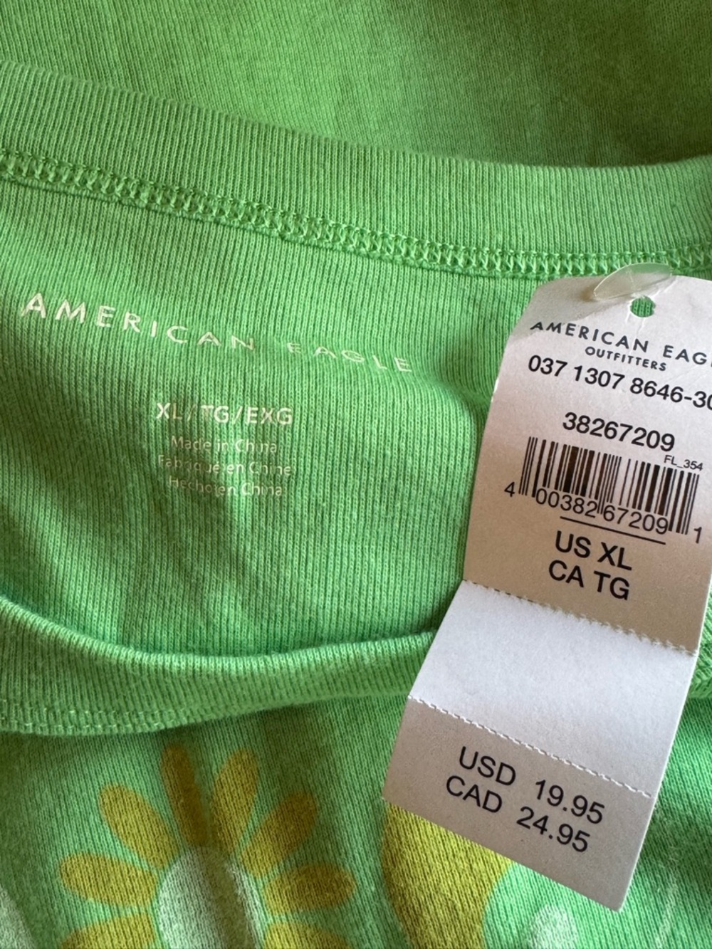 American Eagle Green Graphic Crewneck Tee XL NWT - Picture 6 of 7